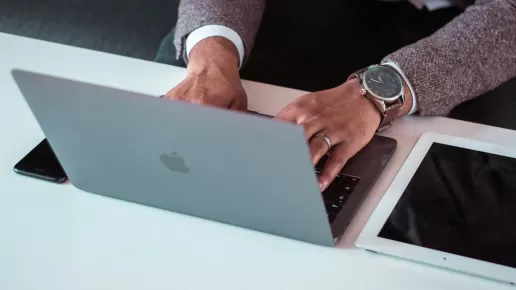How B2B Companies Can Compete